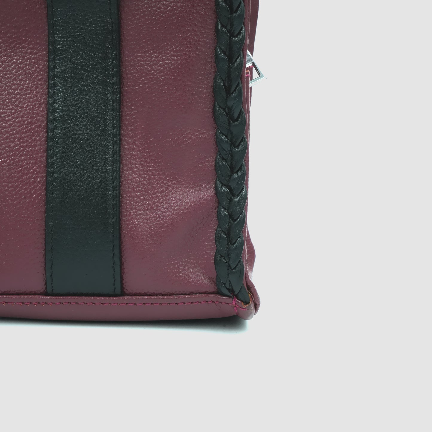 Catchy Genuine Leather Handbag