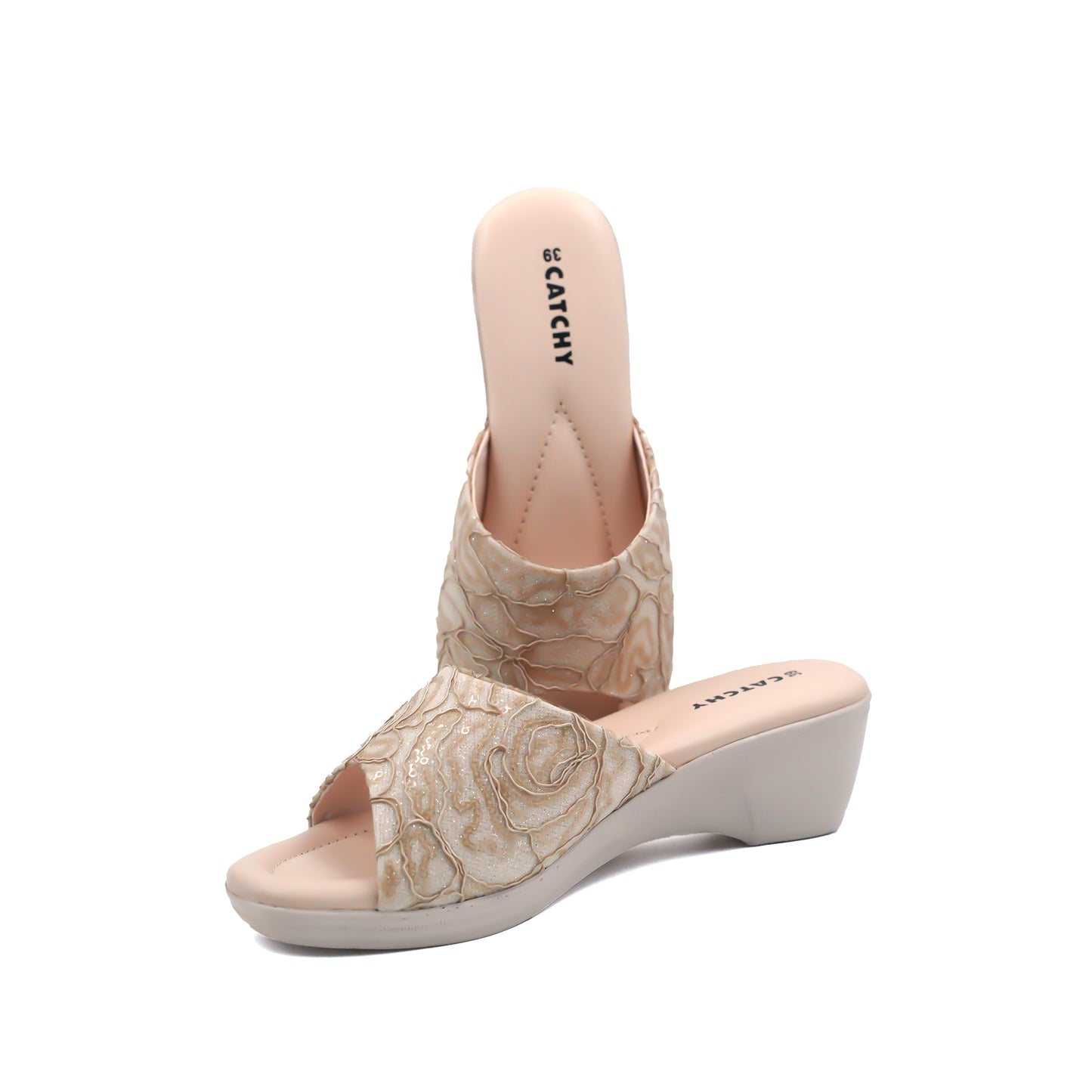 Catchy Wedge-Heel Sandal