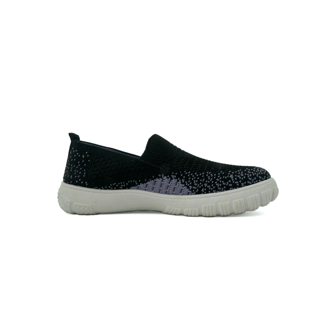 Catchy Women Fashion Flying Sneakers