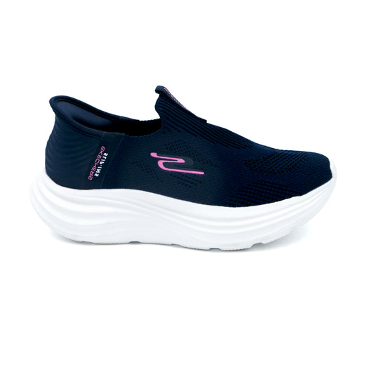 Catchy Imported Sketcher's Running Shoes for Women
