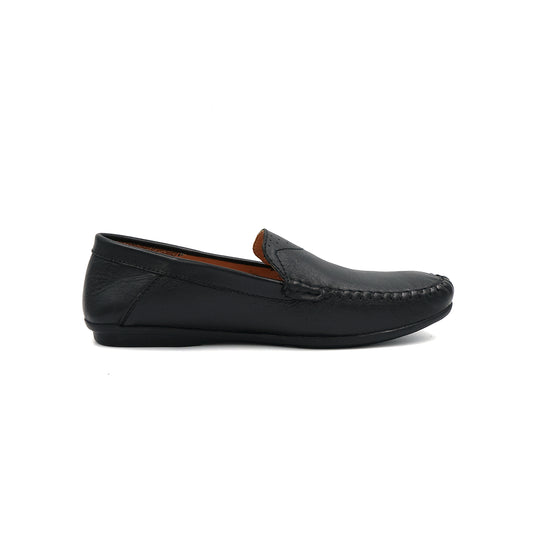 Catchy  Genuine Leather Loafer For Men
