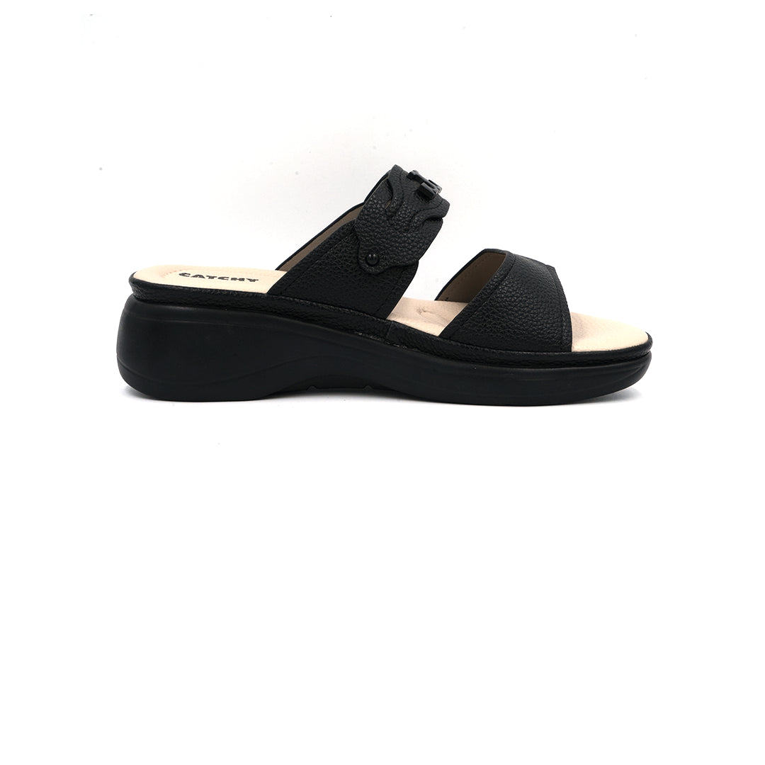 Catchy Textured Leatherette Wedge Sandal