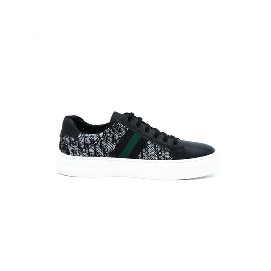 Catchy Lightweight Leather Casual Sneakers
