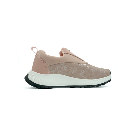 Catchy Women's Textured Sneaker