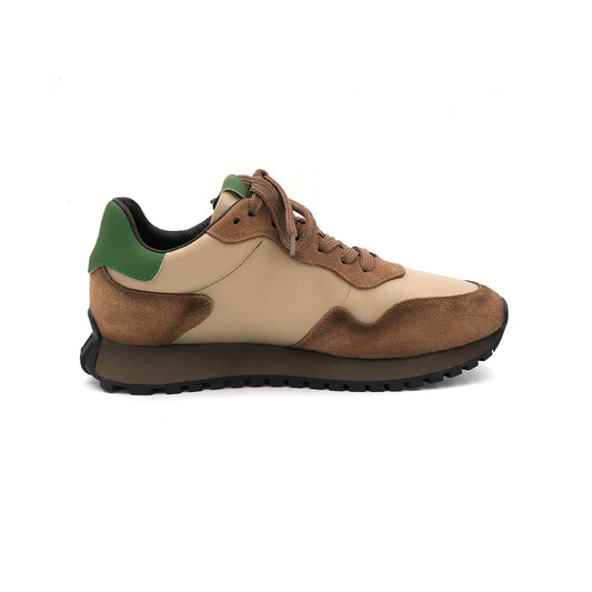 Catchy Low-Top Sneakers for Men