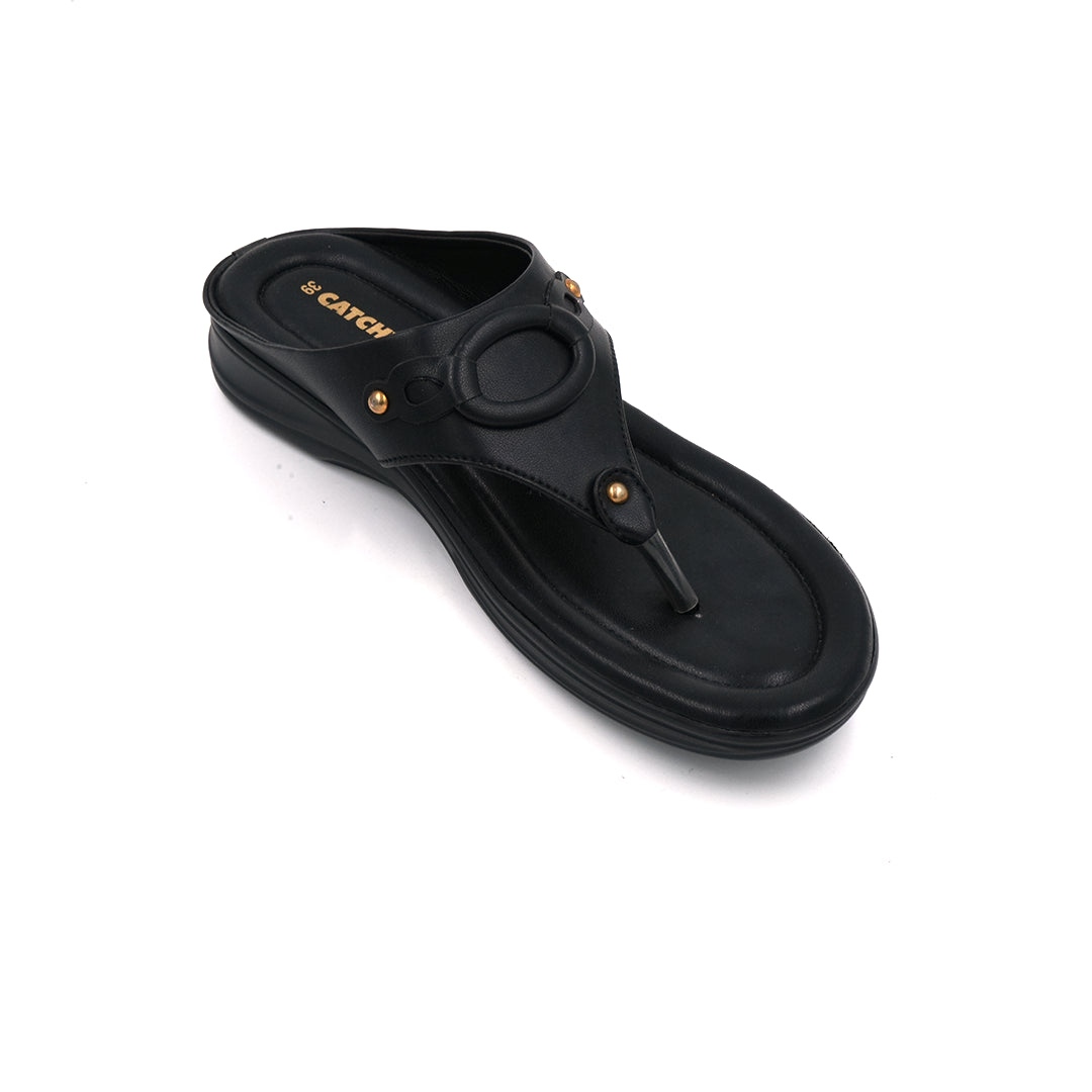 Catchy Stud Ring Sandal