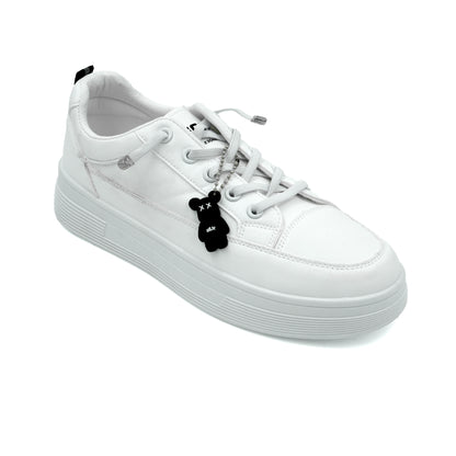 Catchy Imported White Vance Doll Shoes for Women