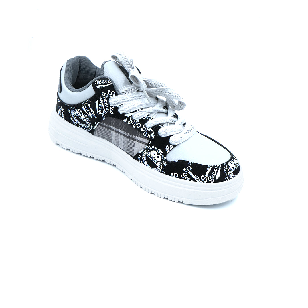 Catchy Men's Lace Up Skate Sneakers