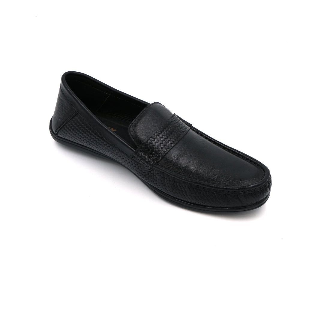 Catchy Genuine Leather Loafer For Men