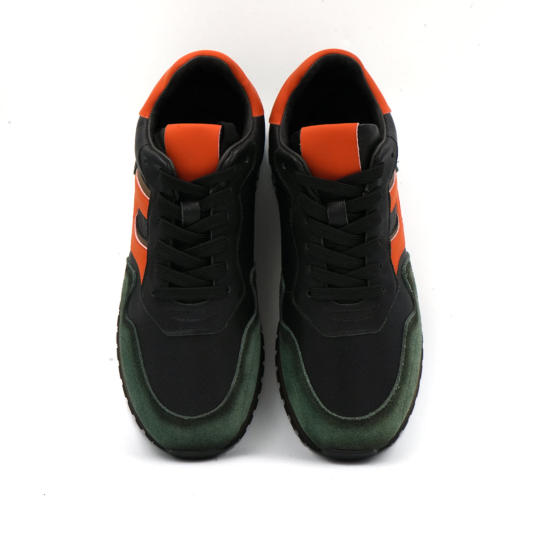 Catchy Low-Top Sneakers for Men