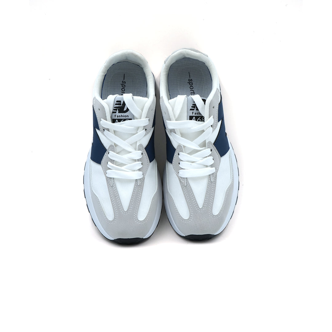 Catchy Men's New Balance Sneakers