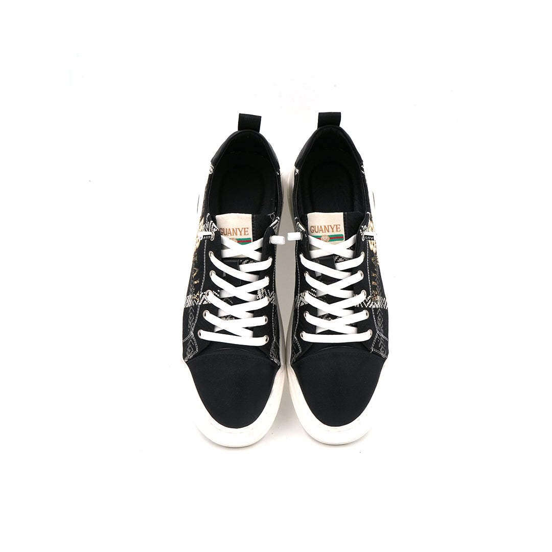 Imported Men's Casual Canvas