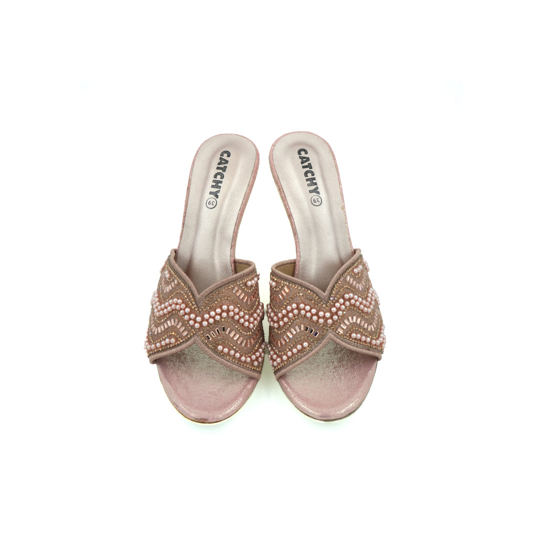 Catchy Embroidered Heel