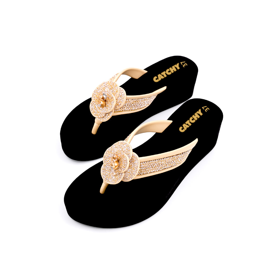 Catchy Women Floral Beach Flip Flops