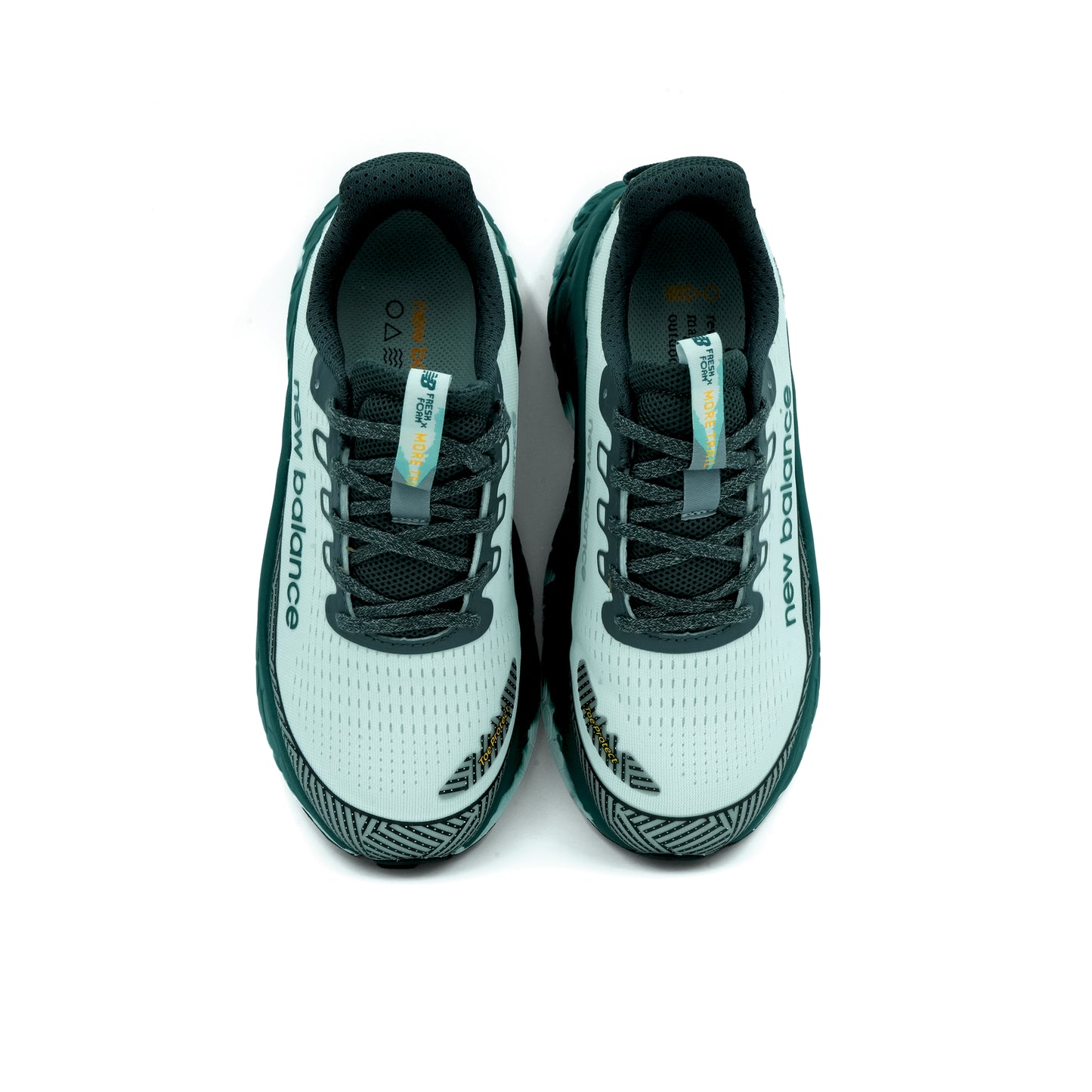 Catchy Imported New Balance Premium Sneakers