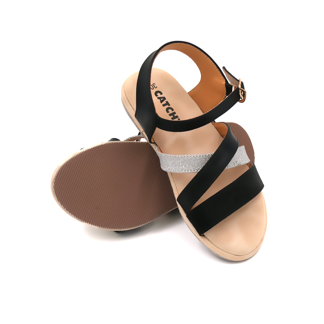 Catchy Girls' Stylish Multi-Strap Sandal