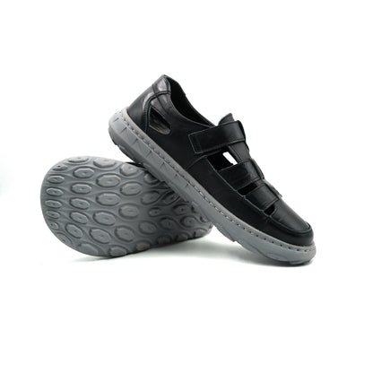 Catchy Men's Closed-toe Sandal