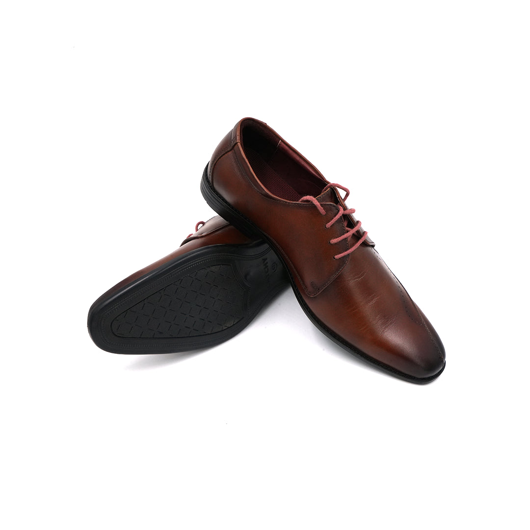 Catchy Lace-Up Formal Shoe for Men