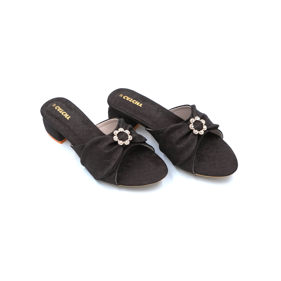 Catchy Pearl Bow Block Heel Sandals