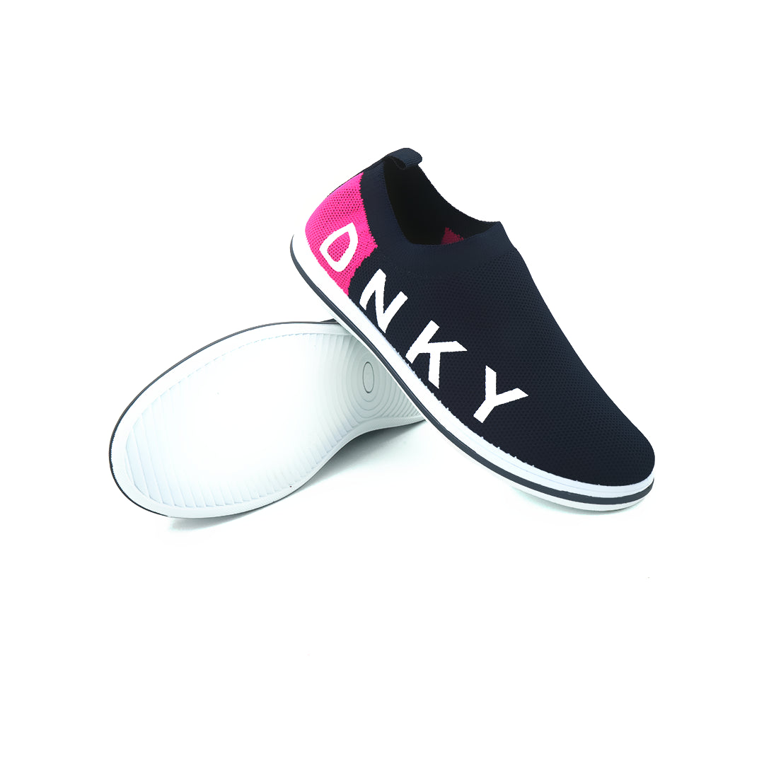 Catchy Women's Cotton Sneakers